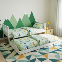 Trundle bed ready for sleep